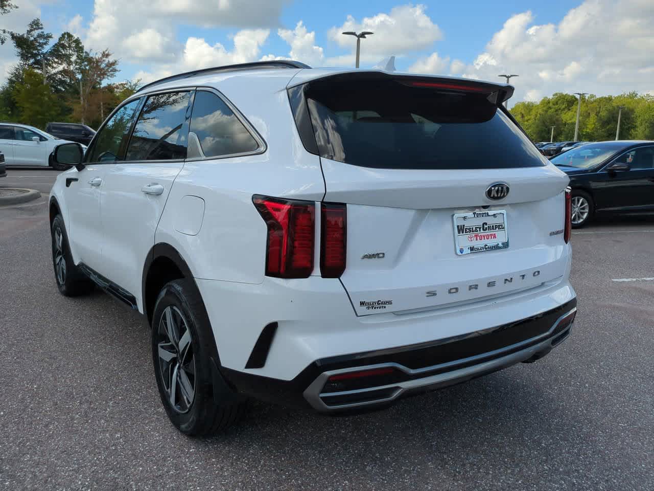 Thumbnail: 2021 Kia Sorento - 4