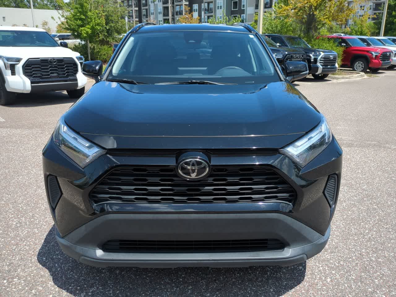 Thumbnail: 2022 Toyota RAV4 - 9
