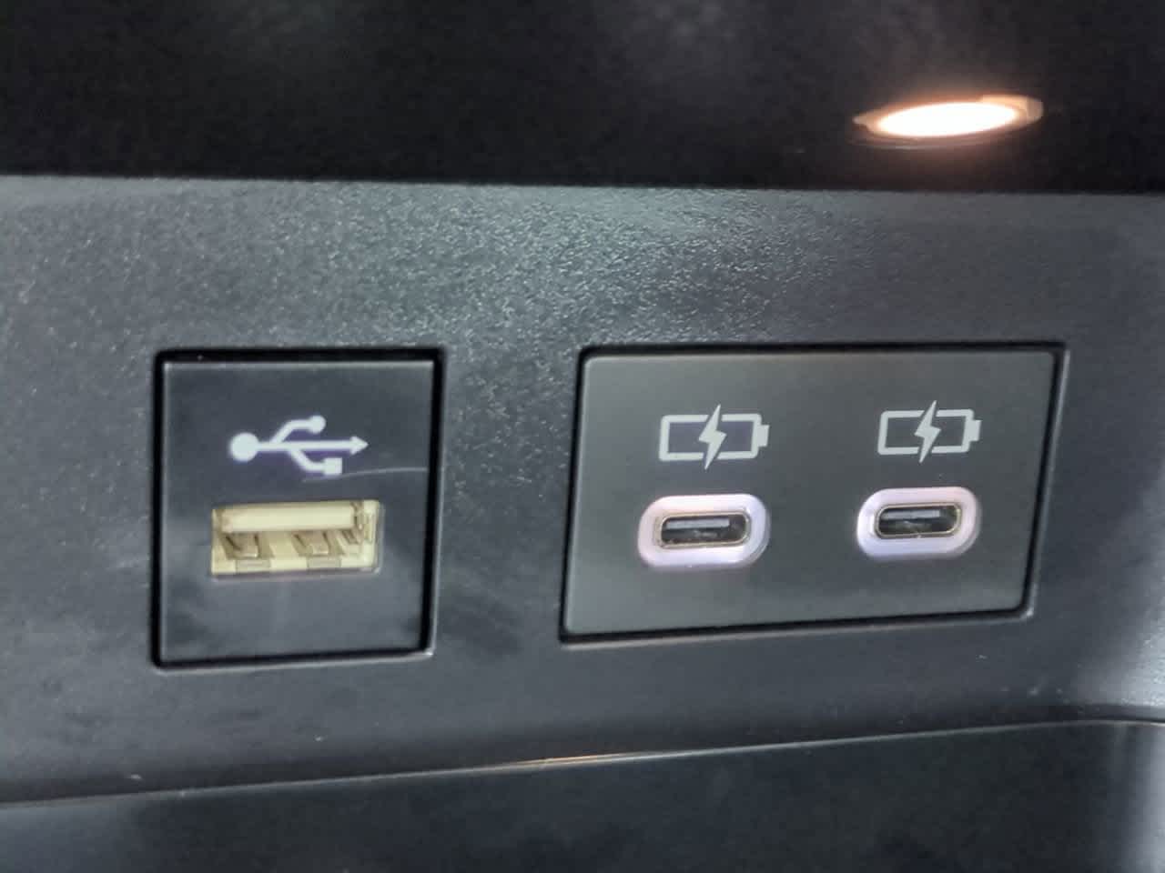 Thumbnail: 2025 Toyota Camry - 20