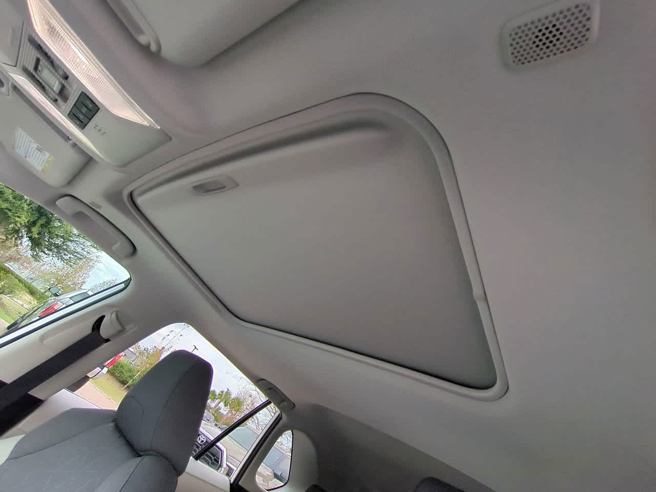 Thumbnail: 2025 Toyota RAV4 - 19