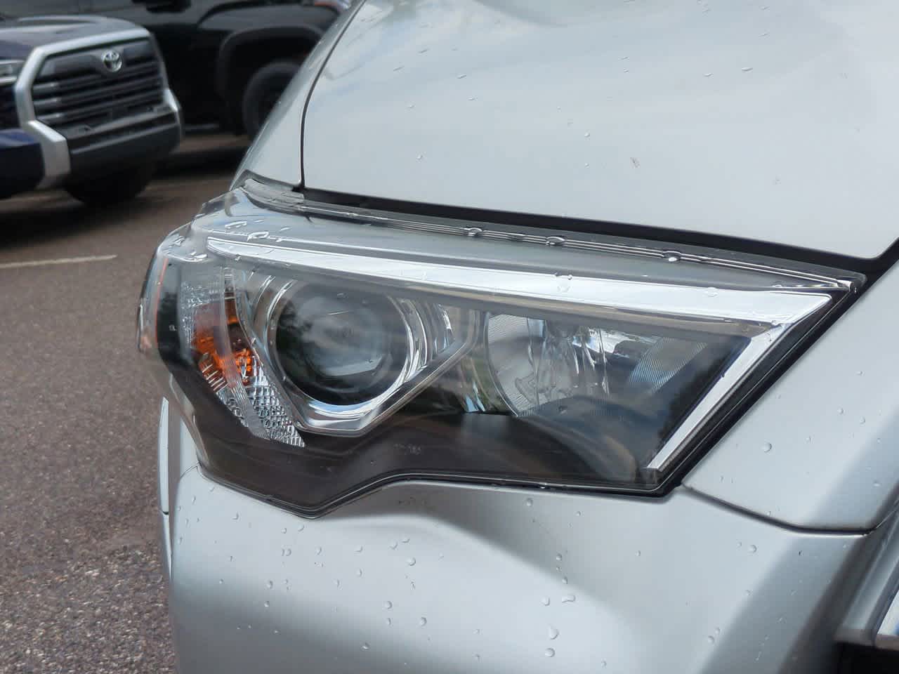 Thumbnail: 2021 Toyota 4Runner - 10