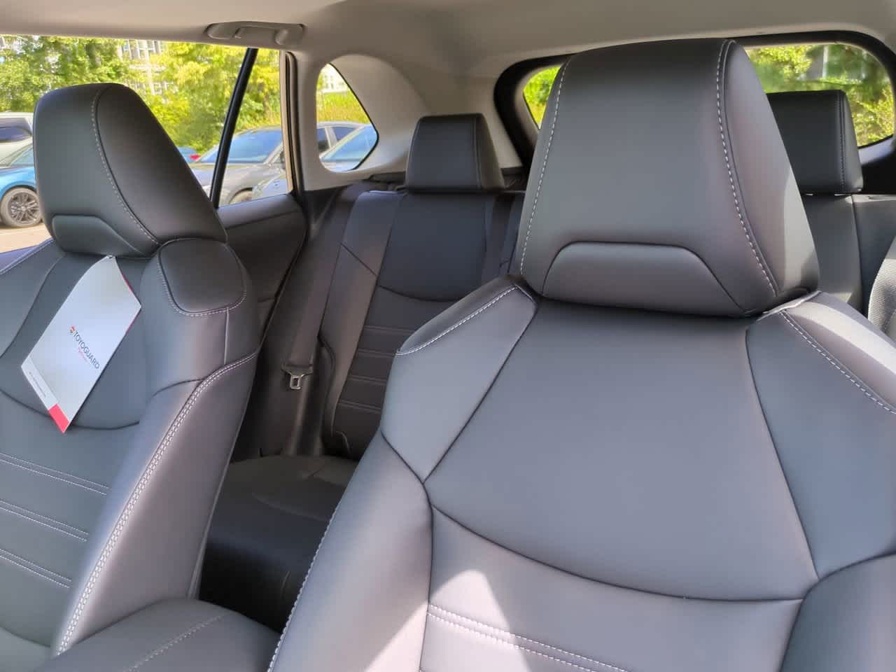 Thumbnail: 2025 Toyota RAV4 - 8