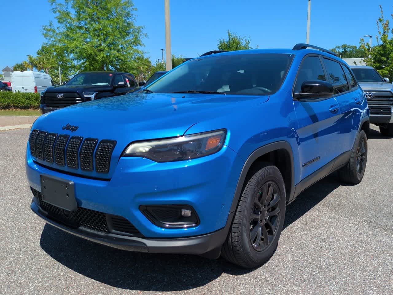 Thumbnail: 2023 Jeep Cherokee - 2