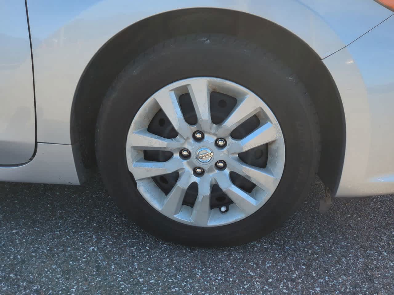 Thumbnail: 2016 Nissan Altima - 11