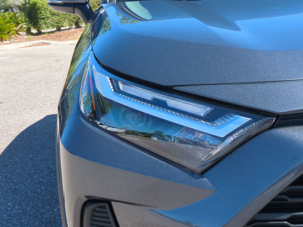 Thumbnail: 2025 Toyota RAV4 - 10