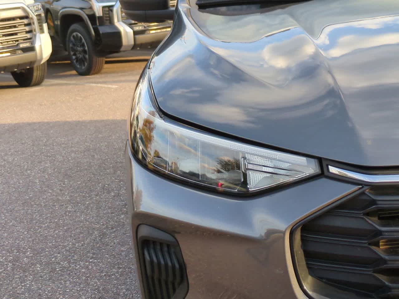 Thumbnail: 2025 Ford Escape - 10