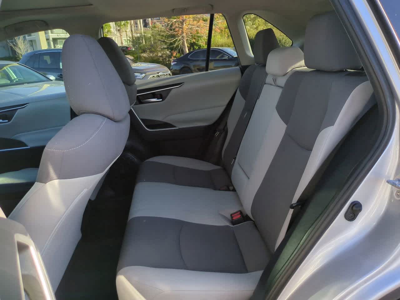 Thumbnail: 2019 Toyota RAV4 - 12