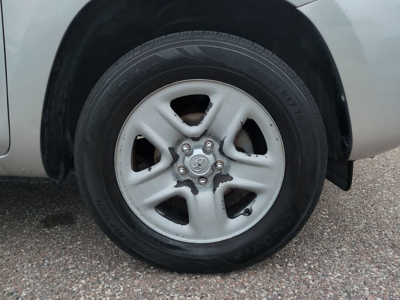 Thumbnail: 2012 Toyota RAV4 - 11