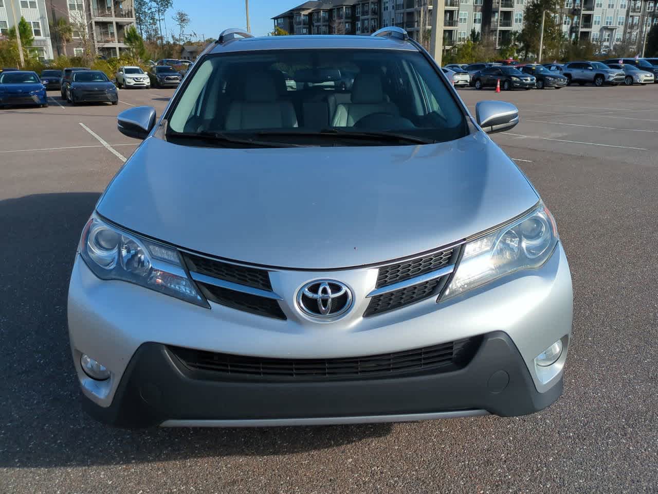 Thumbnail: 2014 Toyota RAV4 - 9