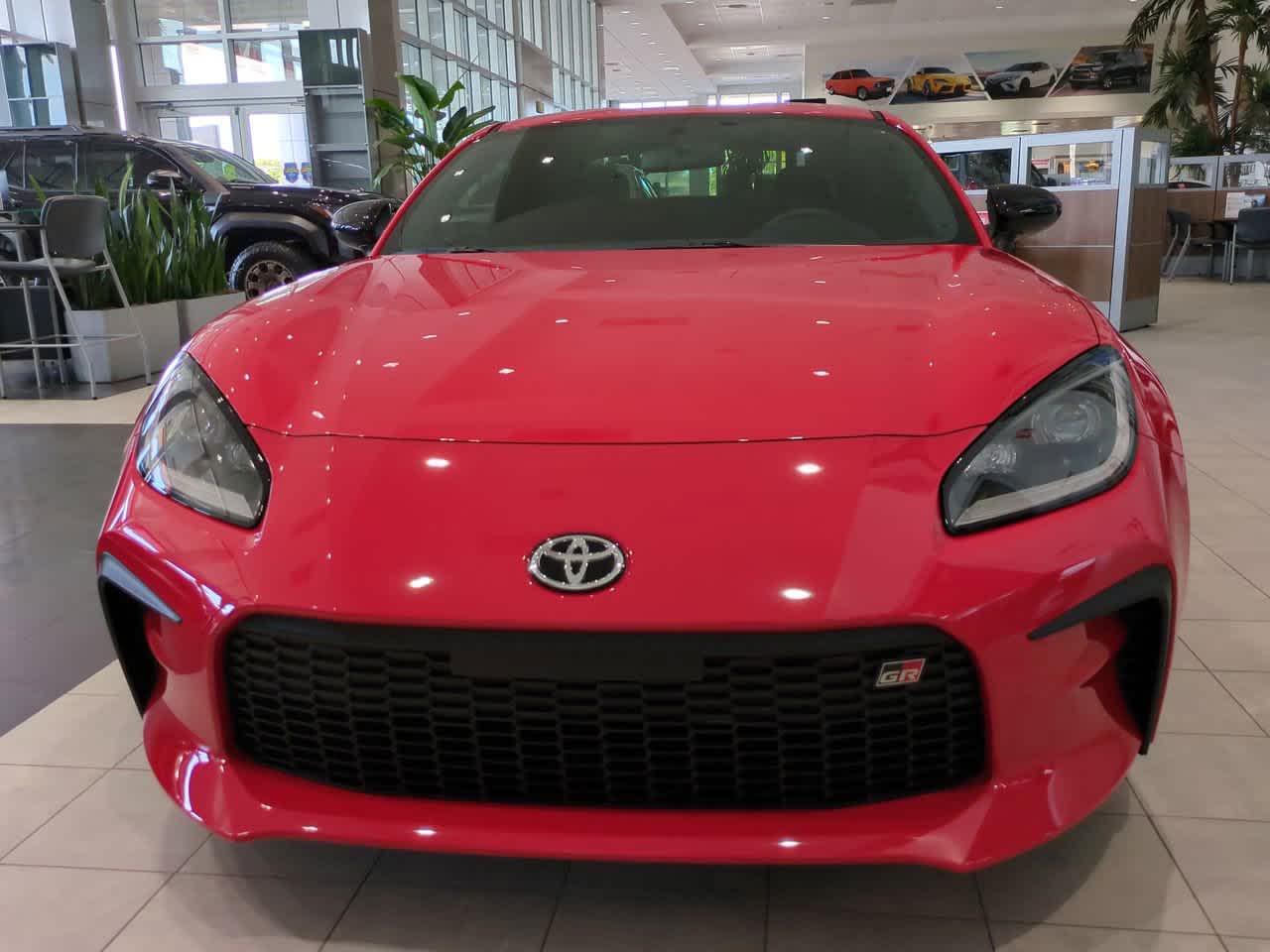Thumbnail: 2025 Toyota GR86 - 8