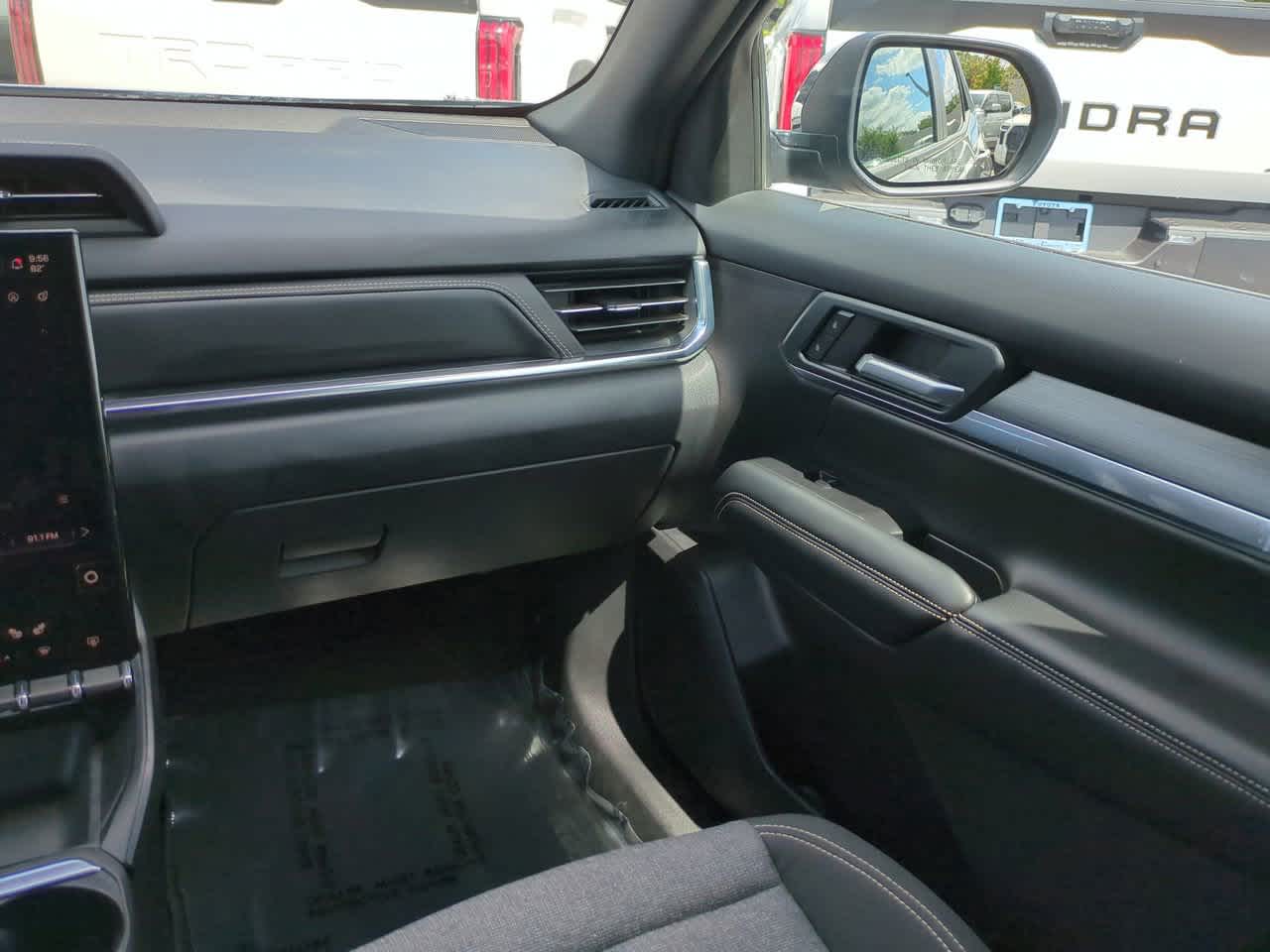 Thumbnail: 2025 GMC Terrain - 16