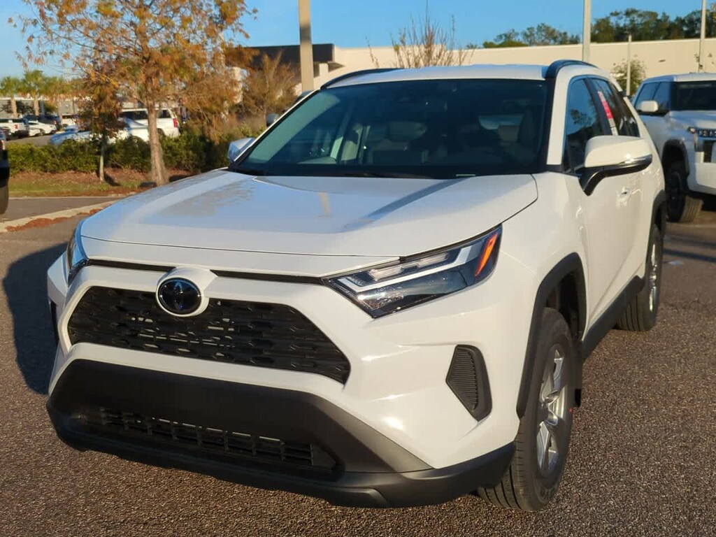 New 2025 Toyota RAV4 XLE SUV