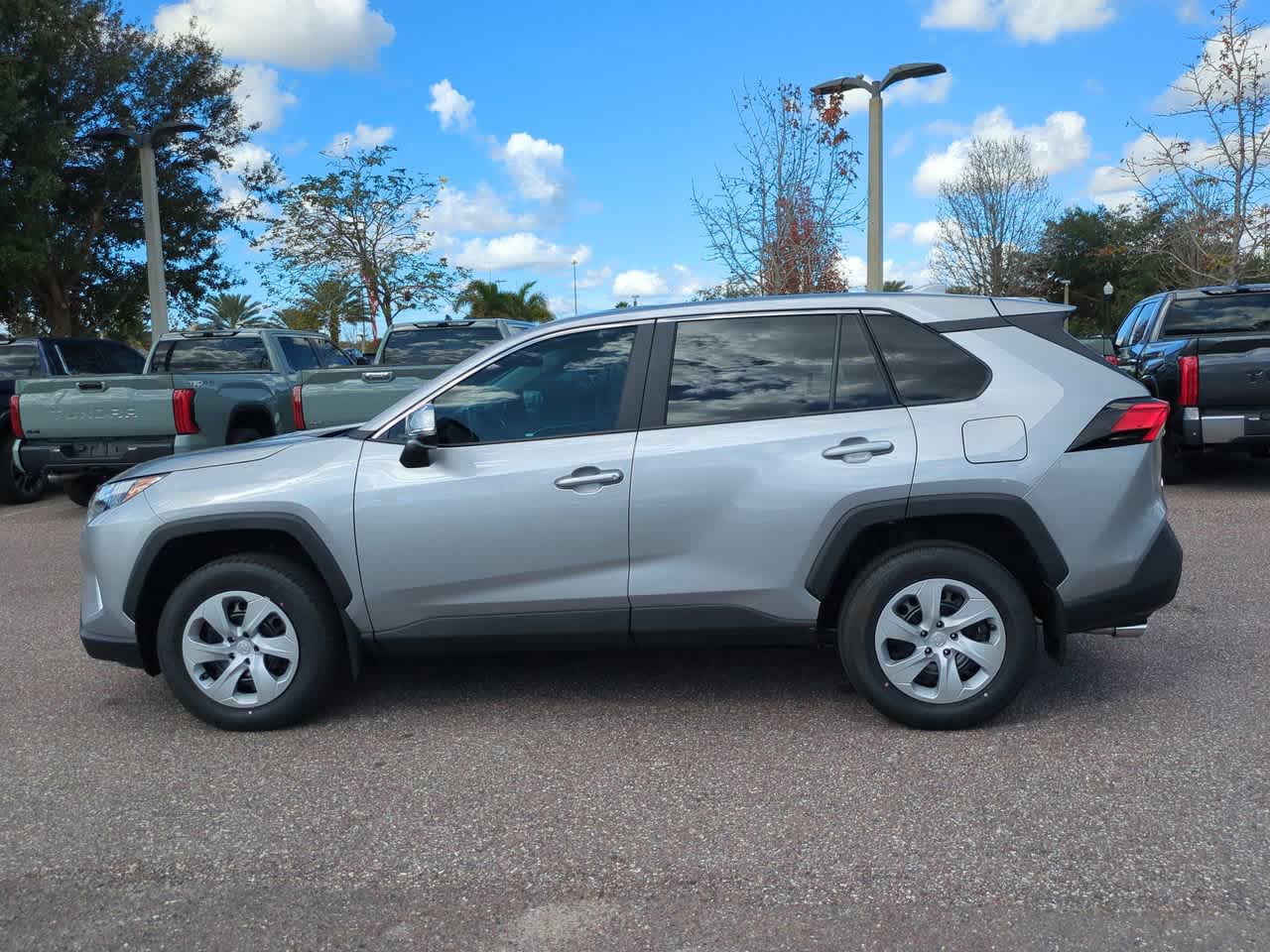 Thumbnail: 2025 Toyota RAV4 - 3