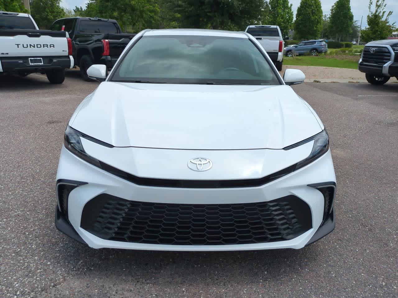Thumbnail: 2025 Toyota Camry - 9