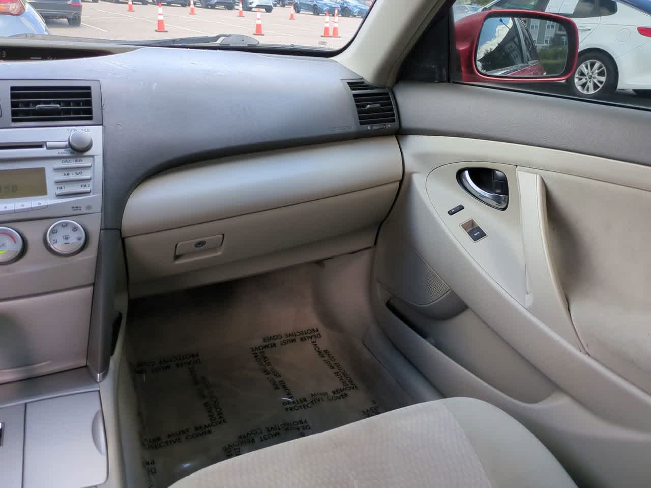 Thumbnail: 2010 Toyota Camry - 16