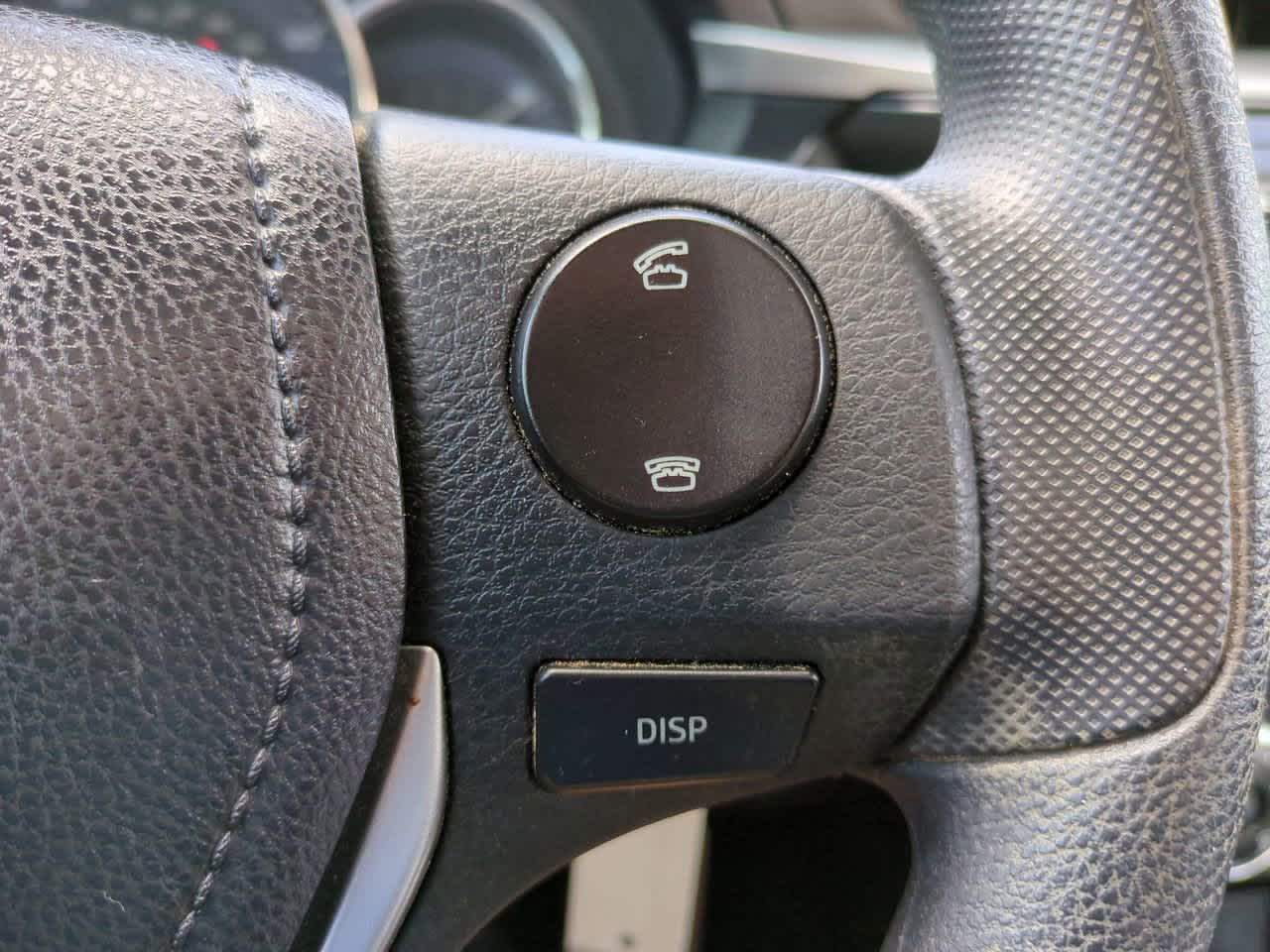 Thumbnail: 2015 Toyota Corolla - 22