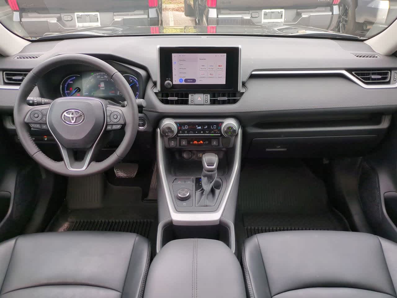 Thumbnail: 2023 Toyota RAV4 - 14