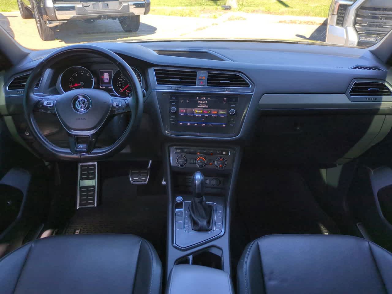 Thumbnail: 2020 Volkswagen Tiguan - 14