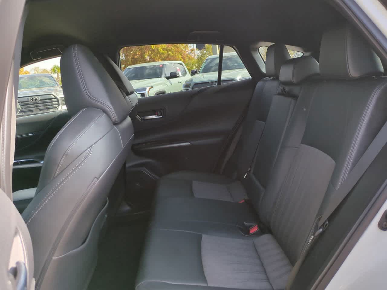 Thumbnail: 2021 Toyota Venza - 13