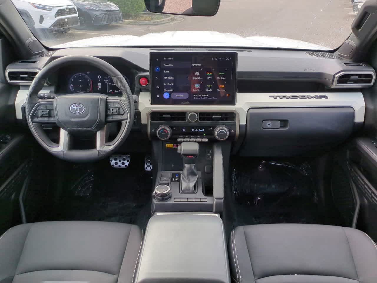 Thumbnail: 2024 Toyota Tacoma - 14
