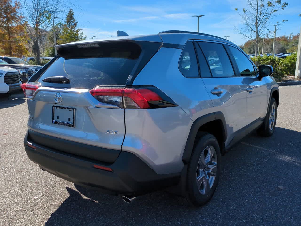 Thumbnail: 2025 Toyota RAV4 - 6