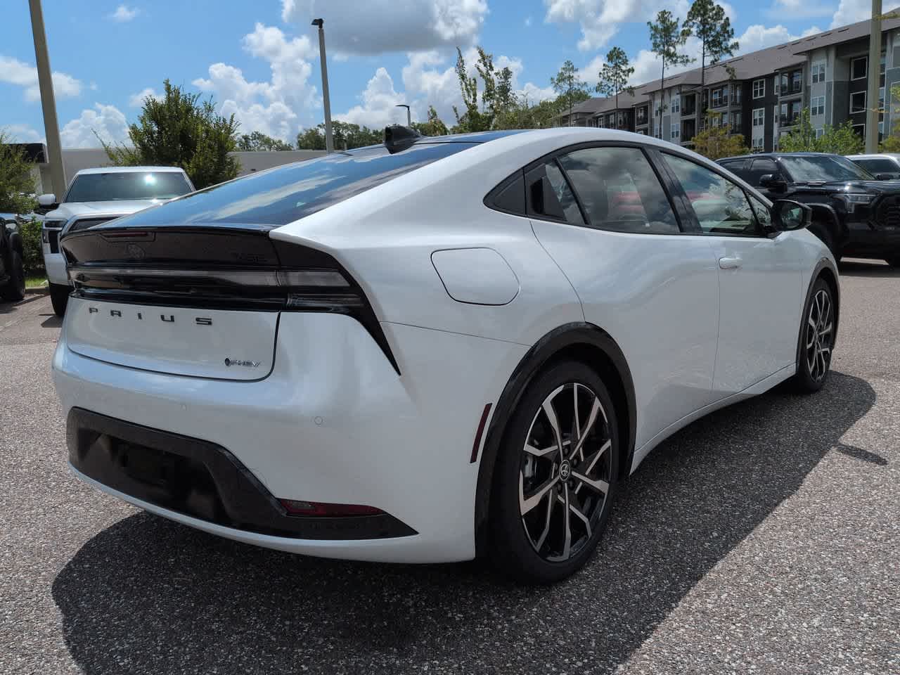 Thumbnail: 2026 Toyota Prius - 6