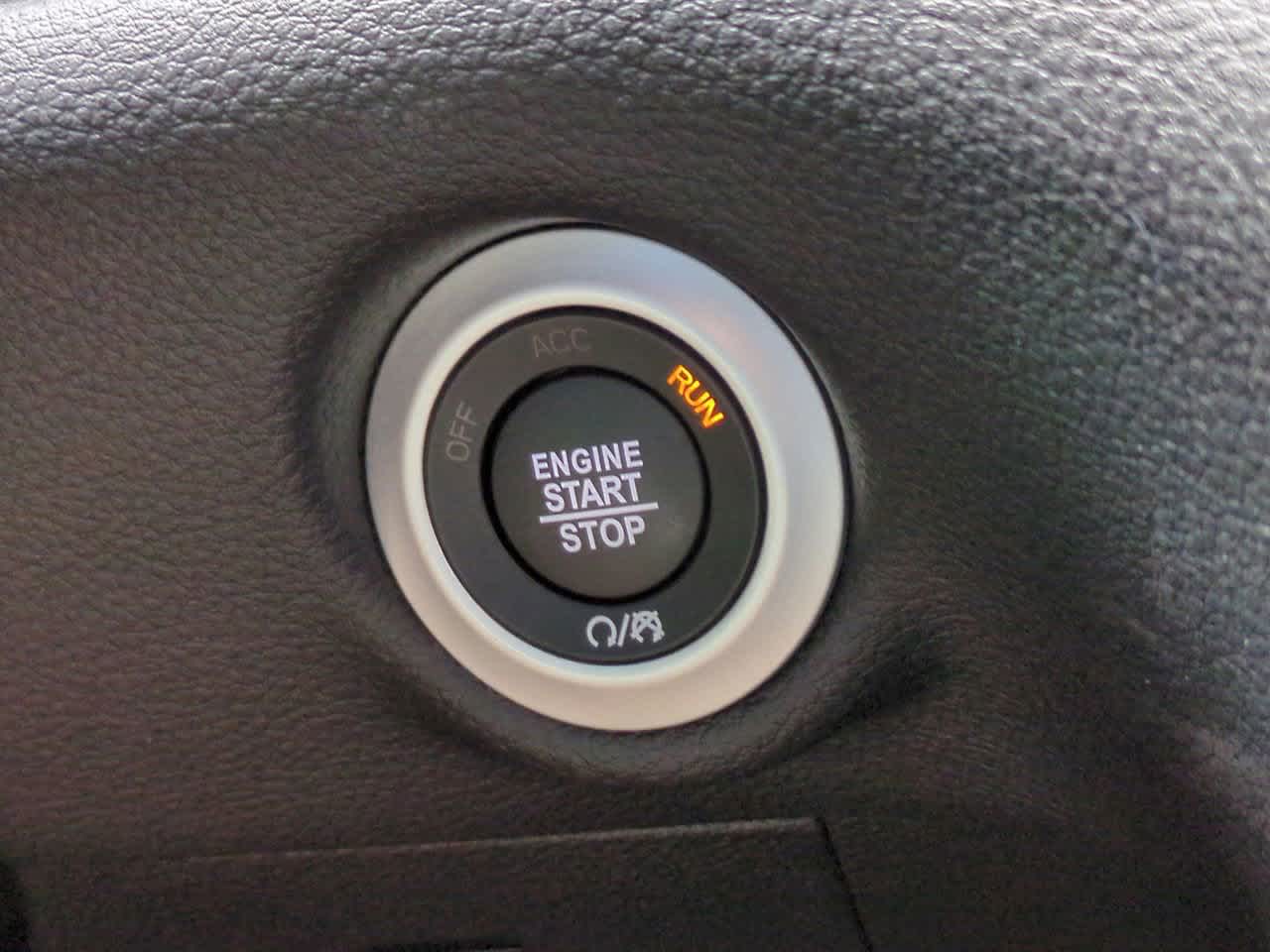 Thumbnail: 2026 Chrysler Pacifica - 27