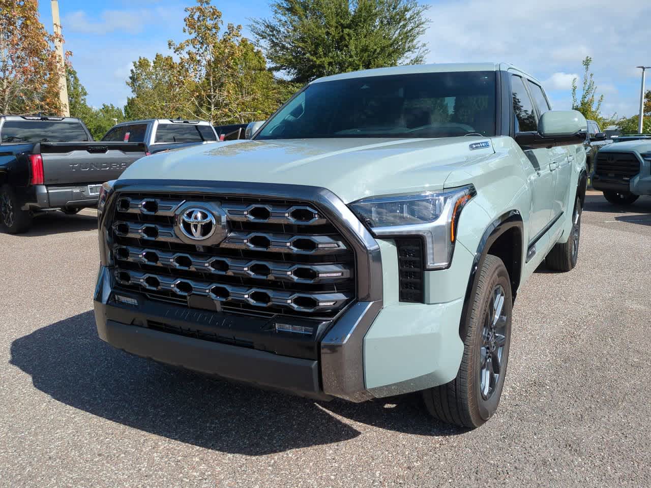 Thumbnail: 2025 Toyota Tundra - 2