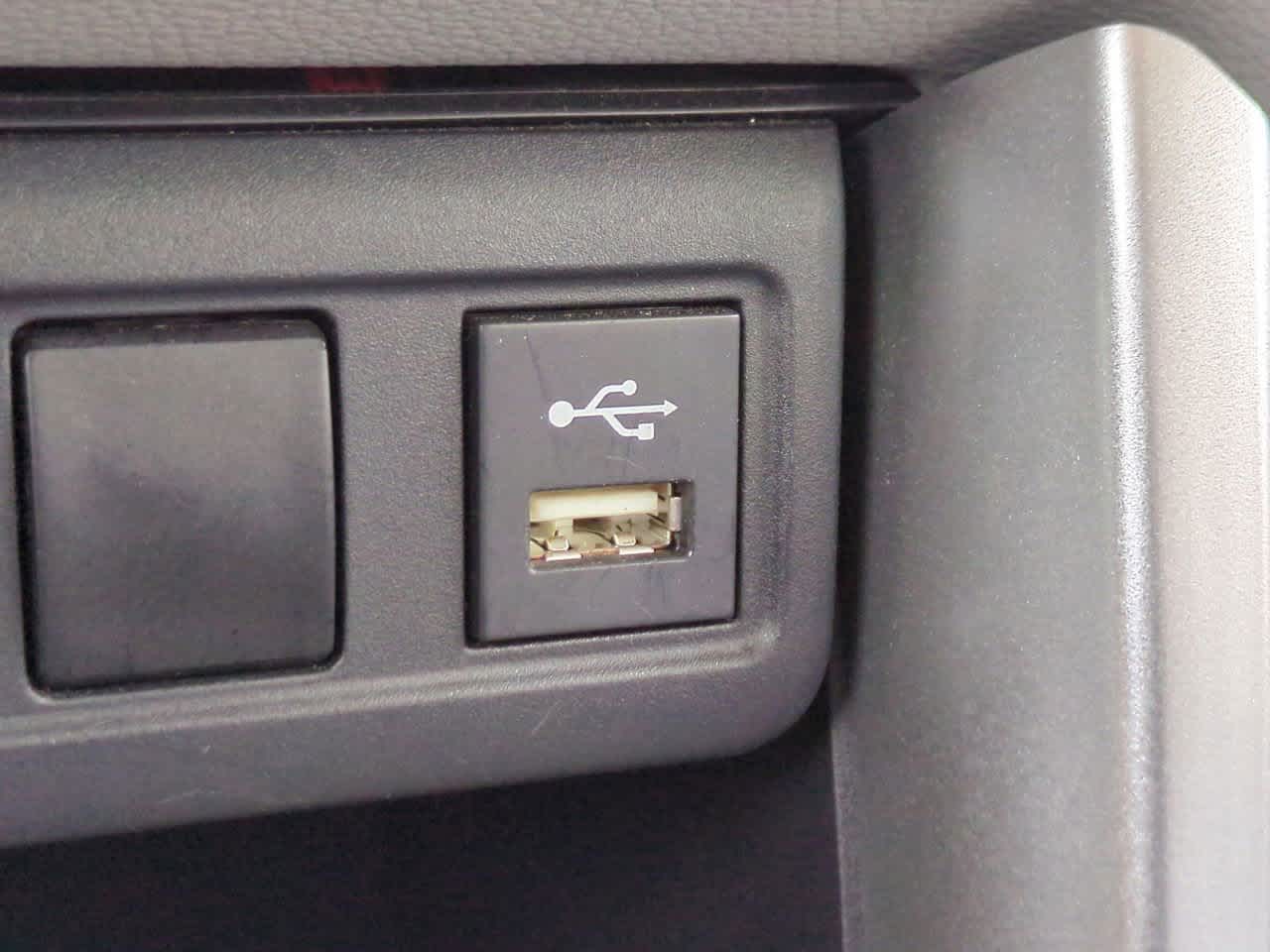 Thumbnail: 2022 Toyota Corolla Cross - 20