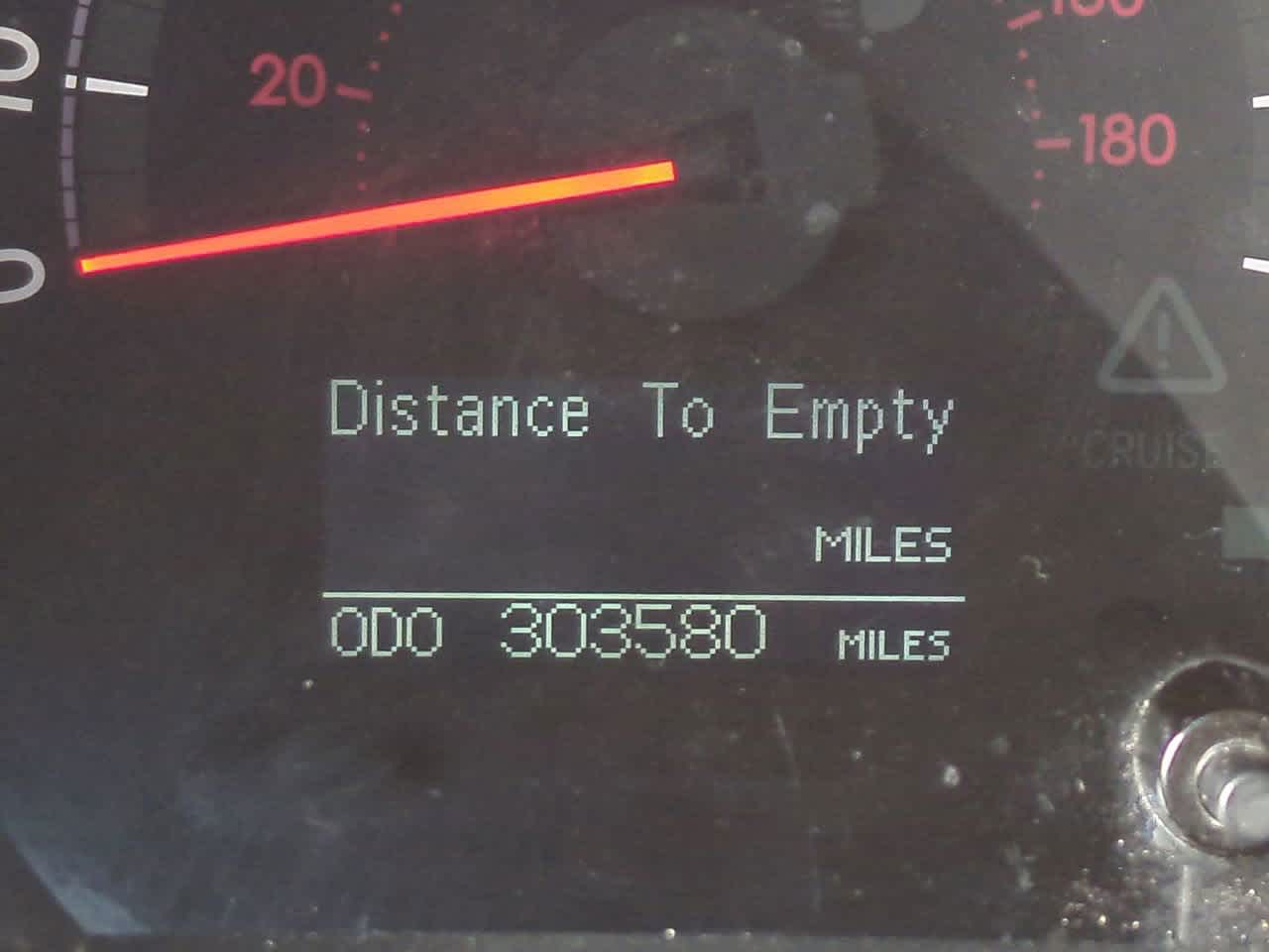 Thumbnail: 2010 Toyota Tundra - 26