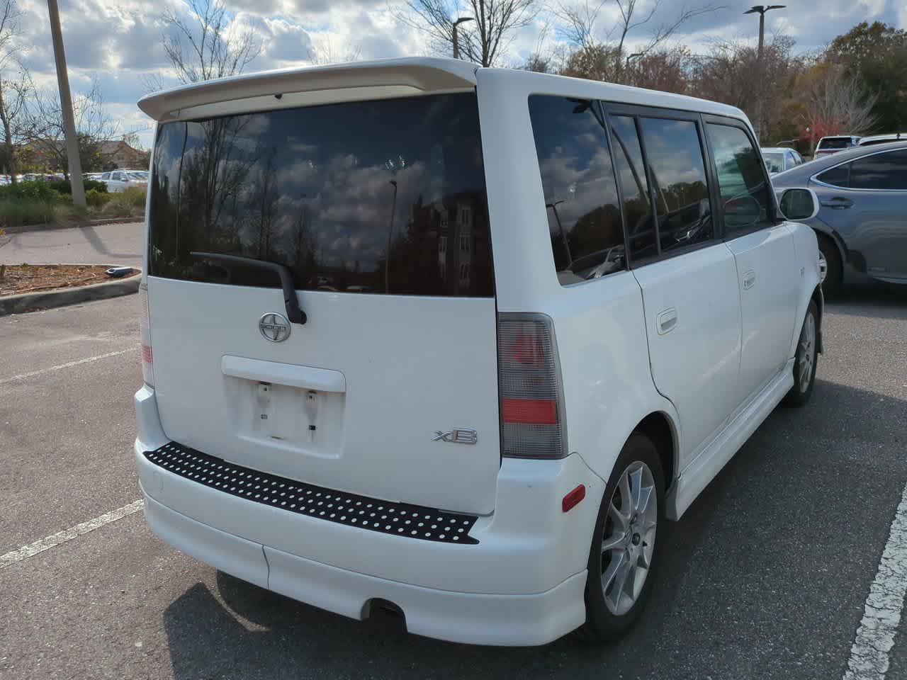 Thumbnail: 2004 Scion xB - 6