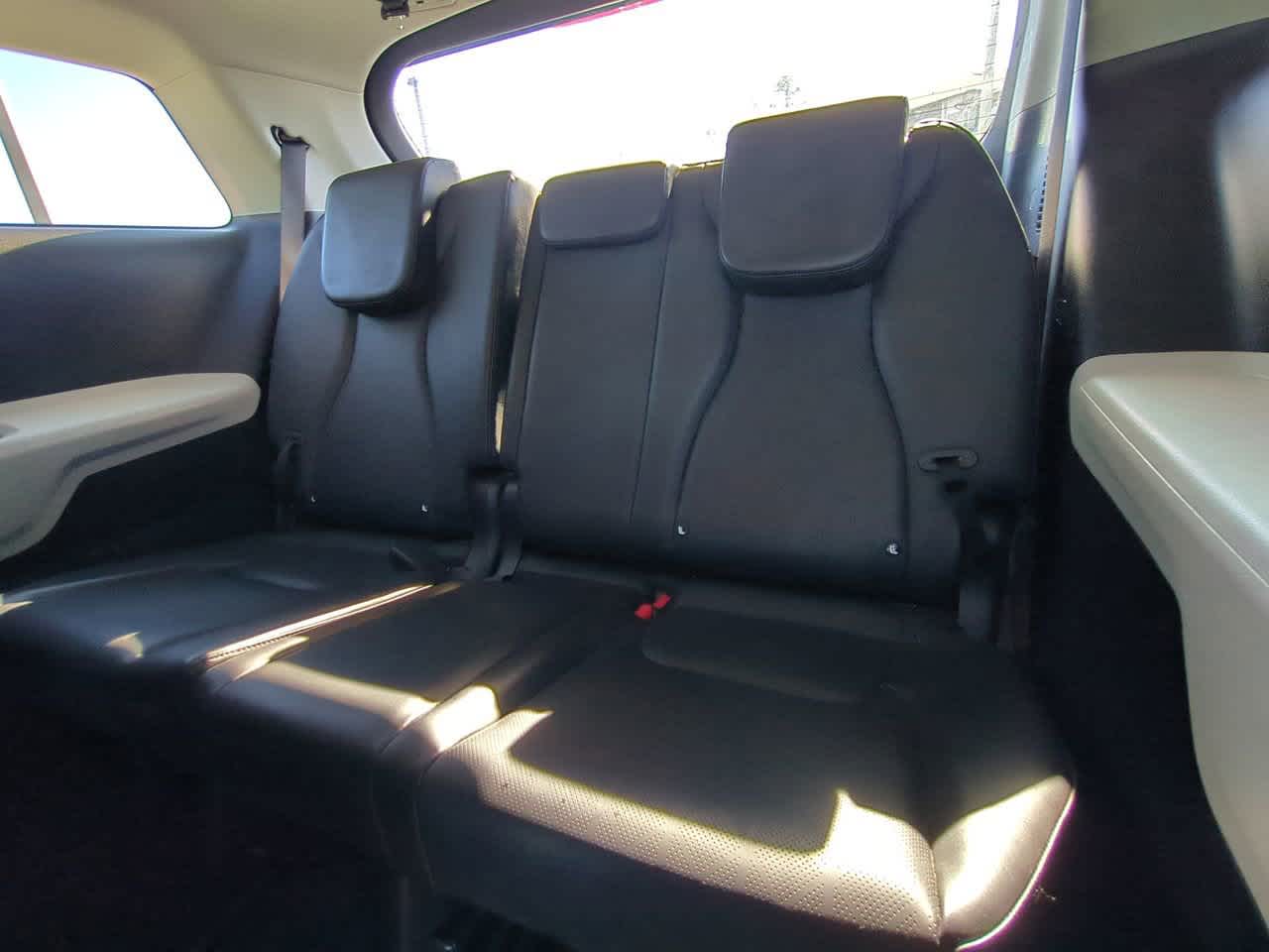 Thumbnail: 2024 Kia Carnival - 13