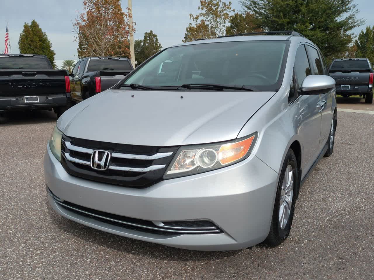 Thumbnail: 2015 Honda Odyssey - 2