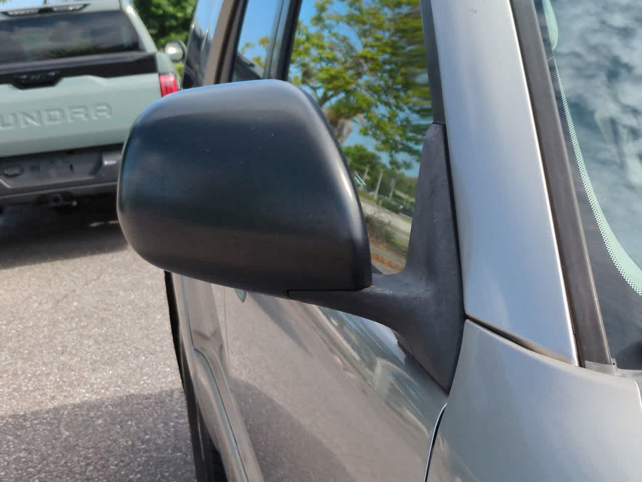 Thumbnail: 2004 Toyota 4Runner - 12