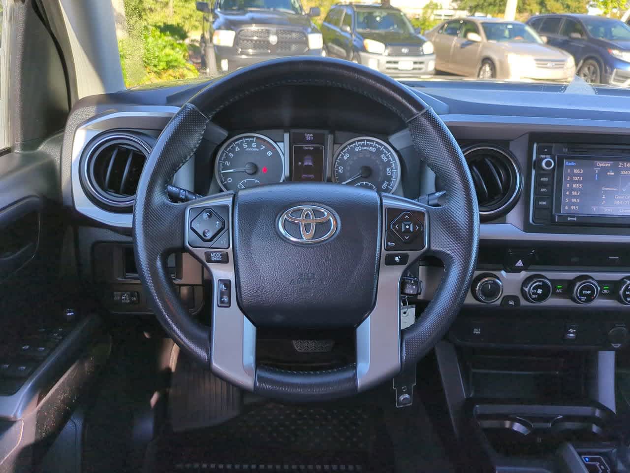 Thumbnail: 2017 Toyota Tacoma - 15