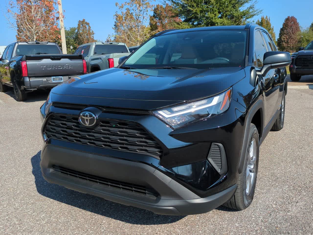 Thumbnail: 2025 Toyota RAV4 - 2