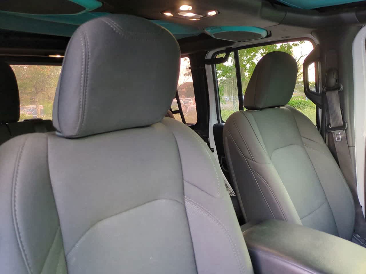 Thumbnail: 2021 Jeep Wrangler - 7