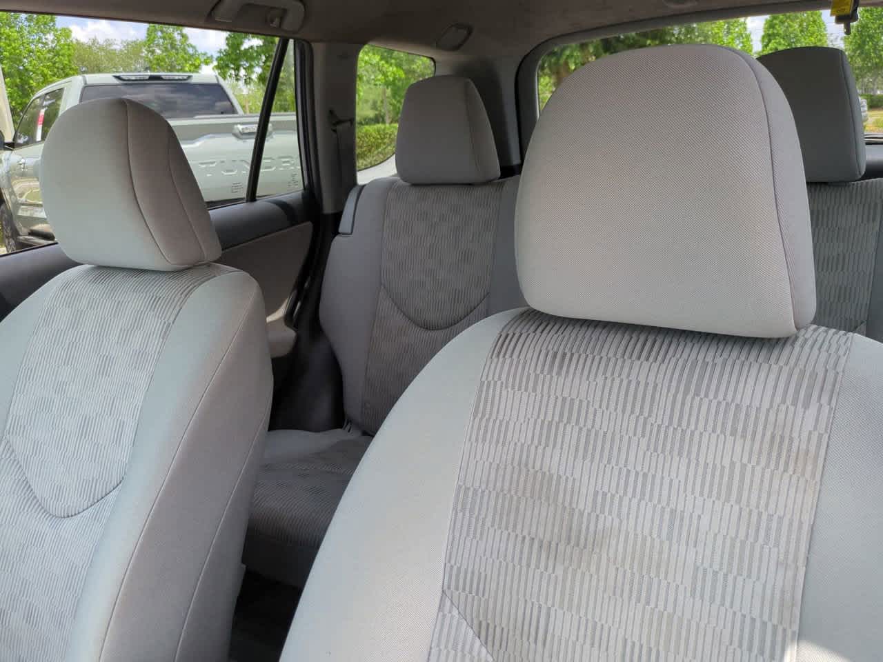 Thumbnail: 2012 Toyota RAV4 - 8