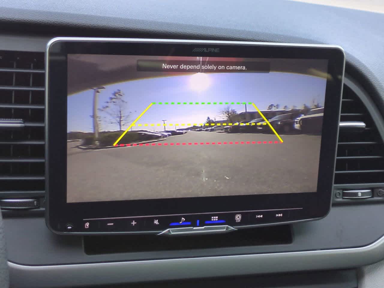 Thumbnail: 2018 Hyundai Elantra - 19