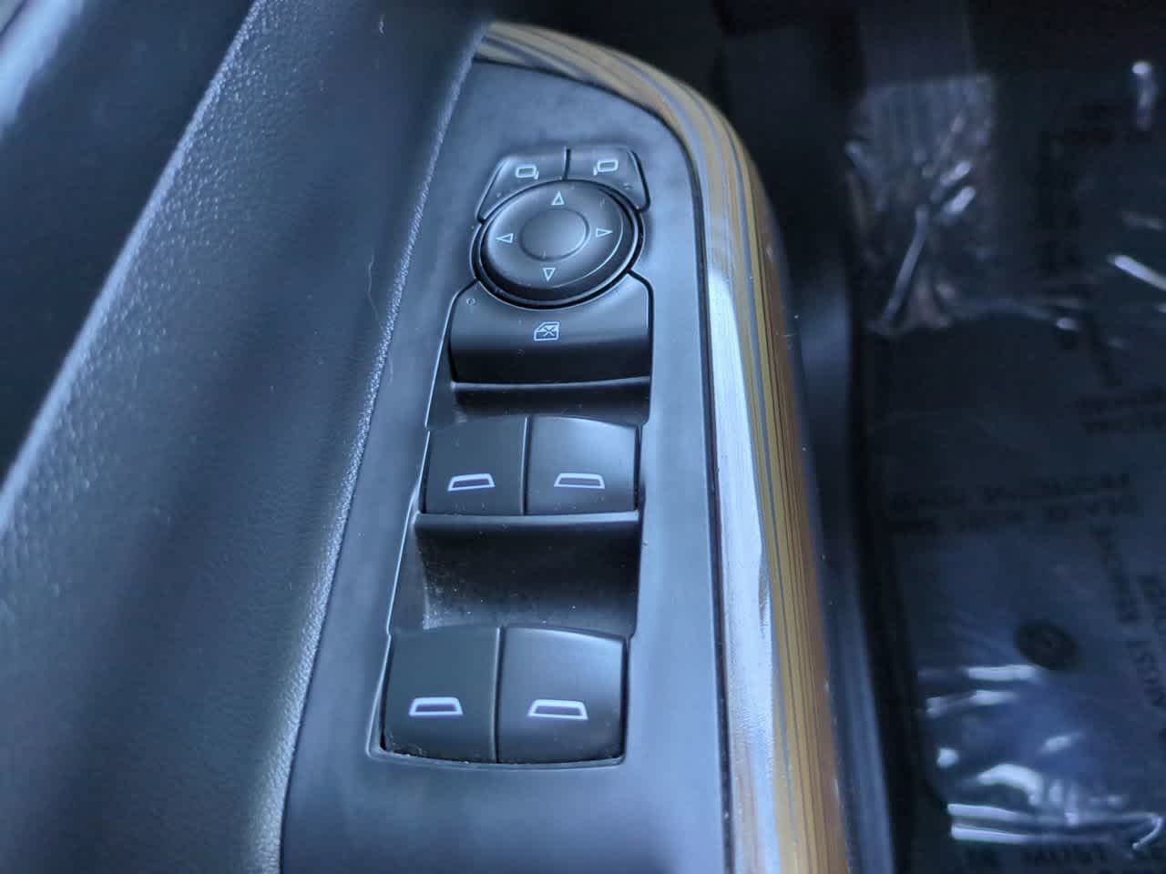 Thumbnail: 2017 GMC Acadia - 23