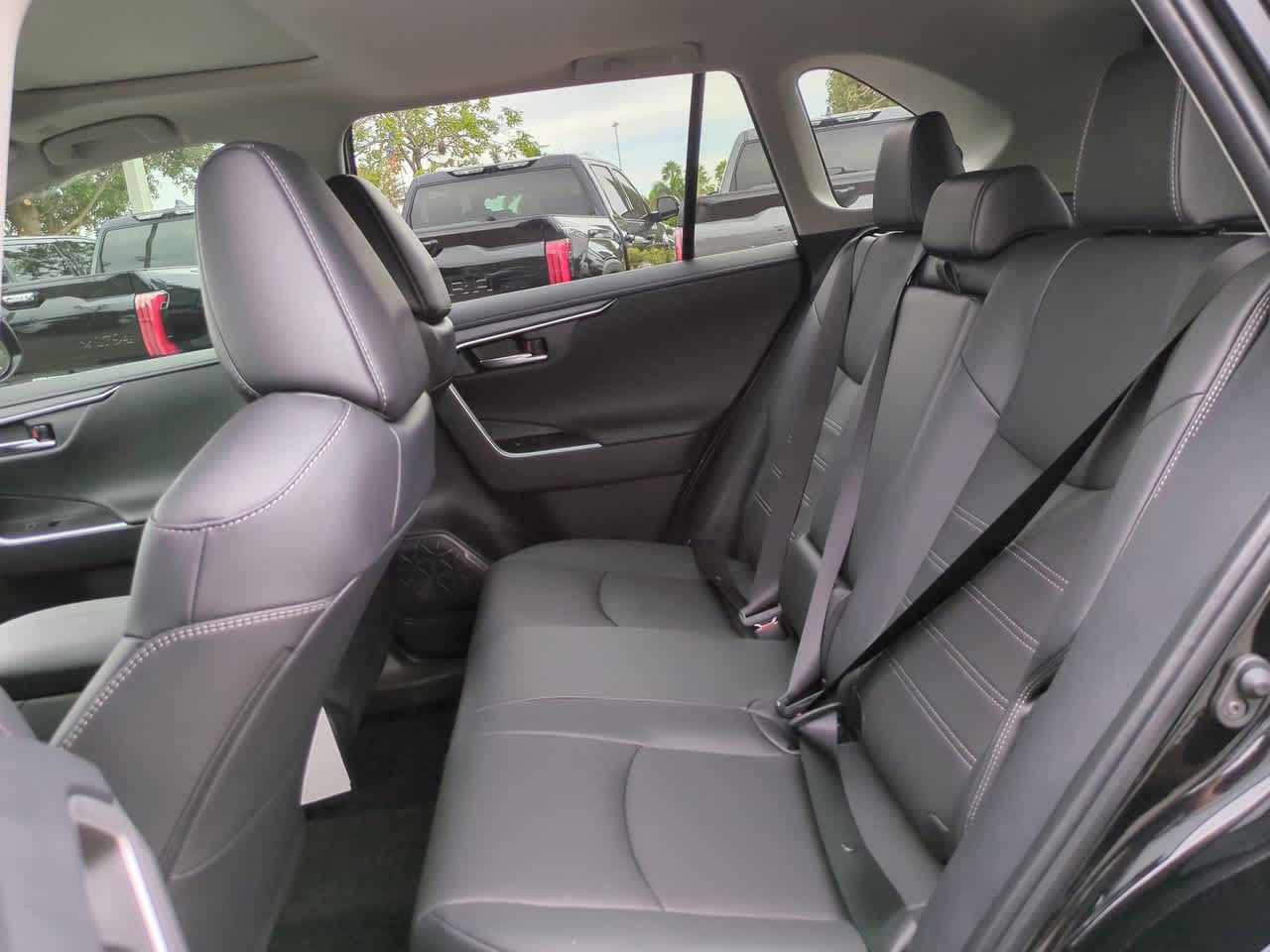 Thumbnail: 2025 Toyota RAV4 - 13