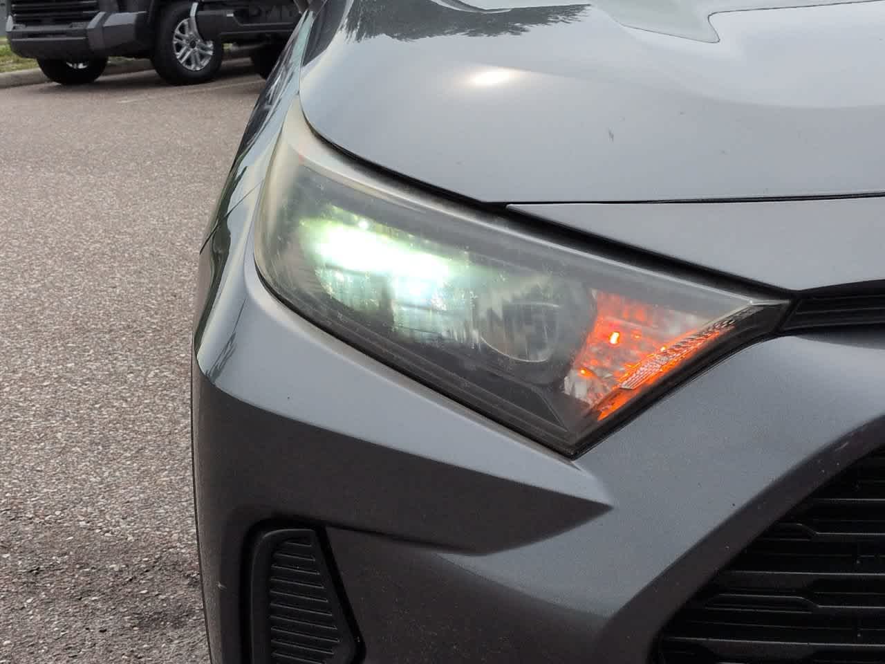 Thumbnail: 2019 Toyota RAV4 - 10