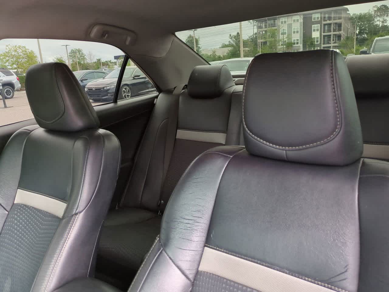 Thumbnail: 2014 Toyota Camry - 8