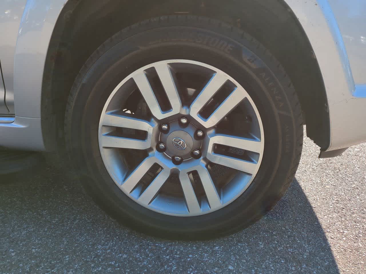 Thumbnail: 2012 Toyota 4Runner - 11