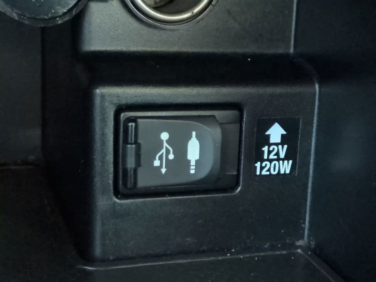 Thumbnail: 2014 Toyota Camry - 20