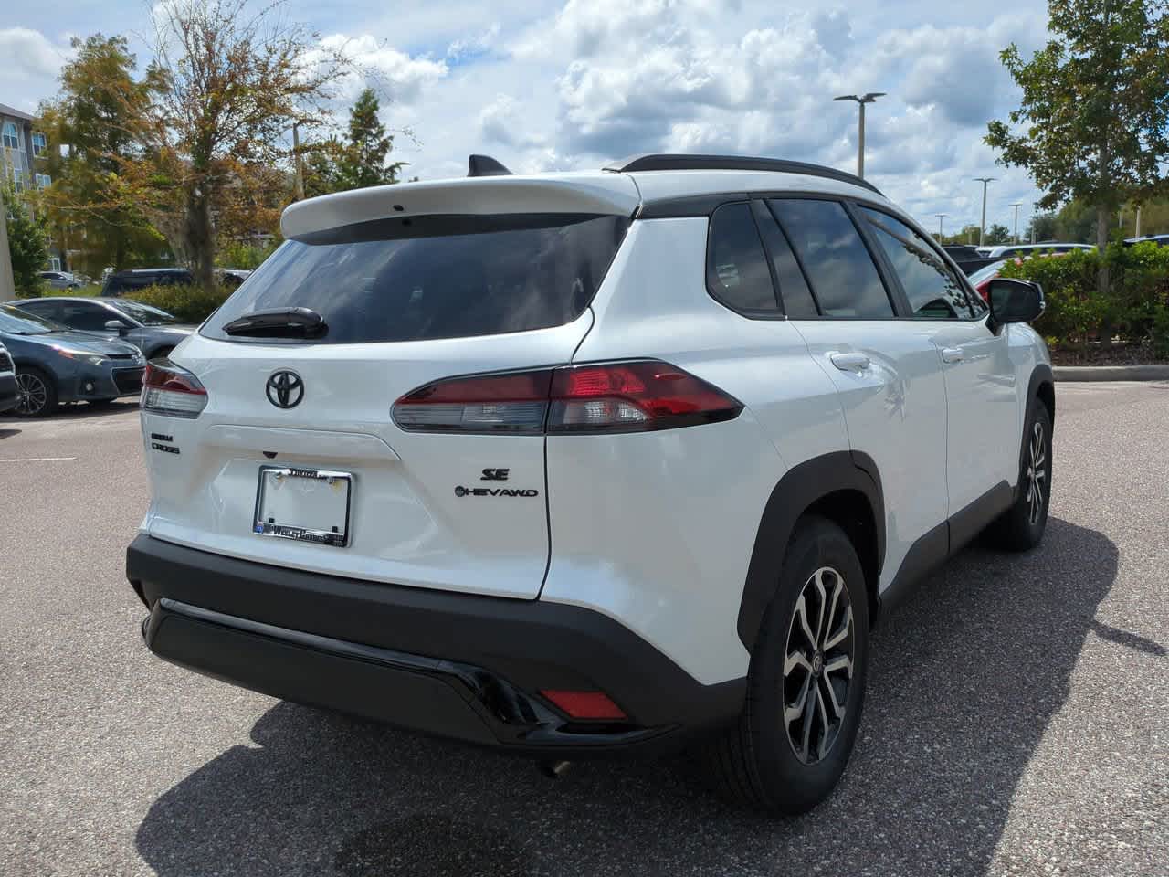 Thumbnail: 2026 Toyota Corolla Cross - 6