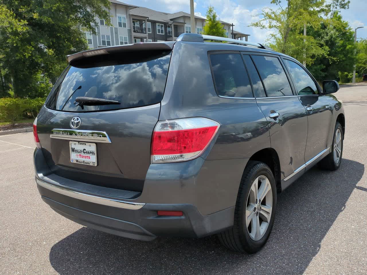 Thumbnail: 2013 Toyota Highlander - 6