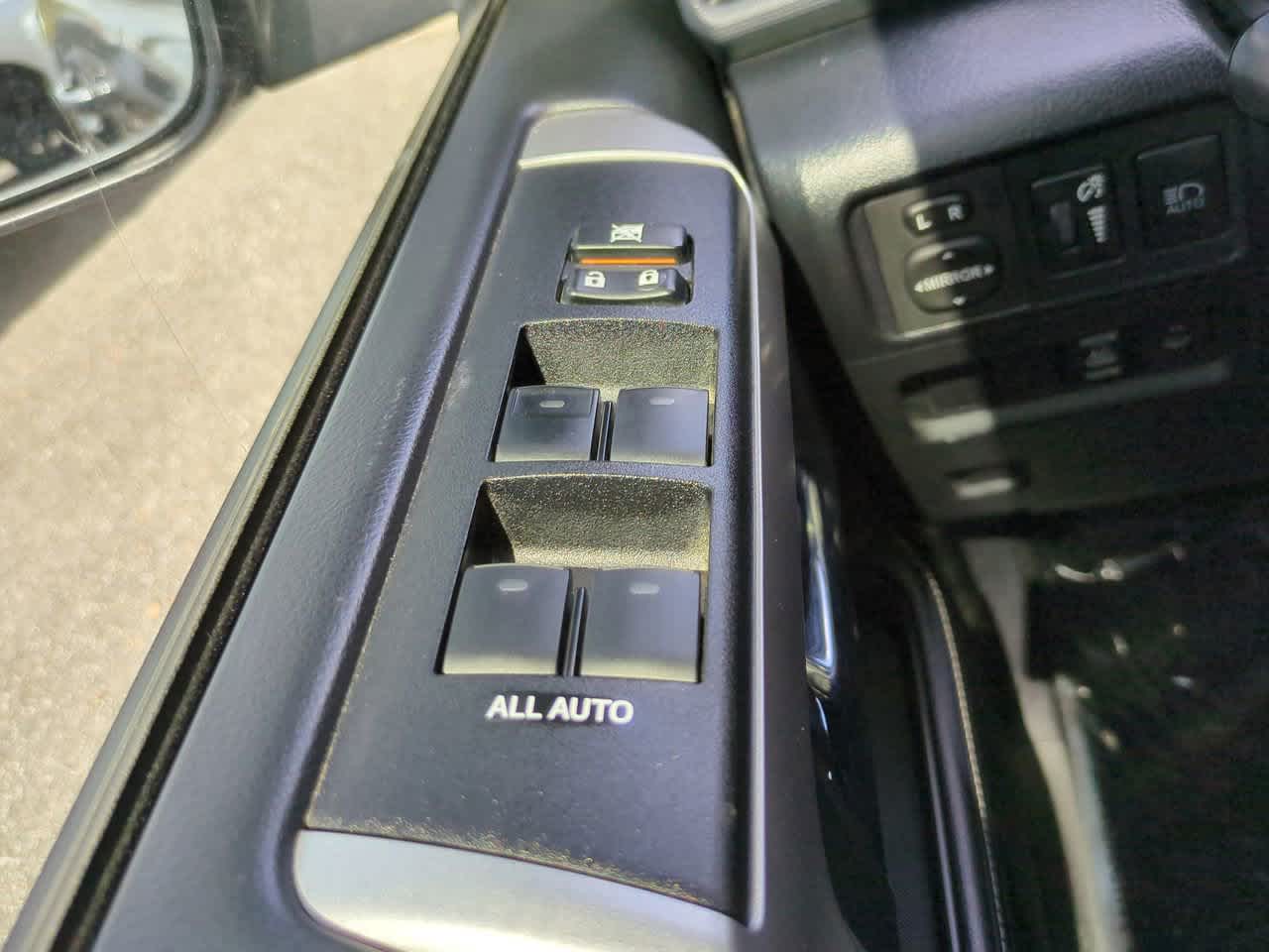 Thumbnail: 2022 Toyota 4Runner - 24