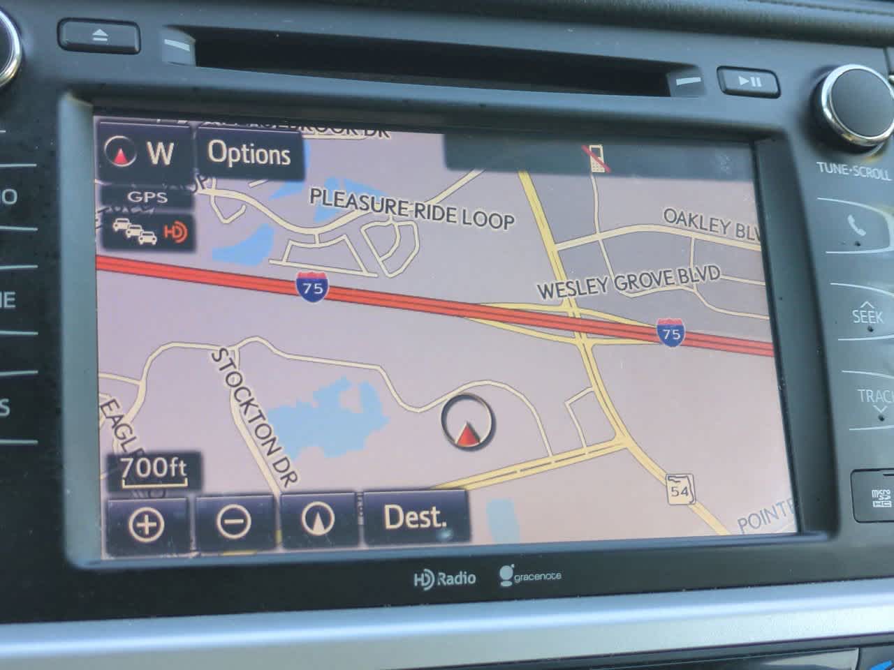 Thumbnail: 2015 Toyota Highlander - 21