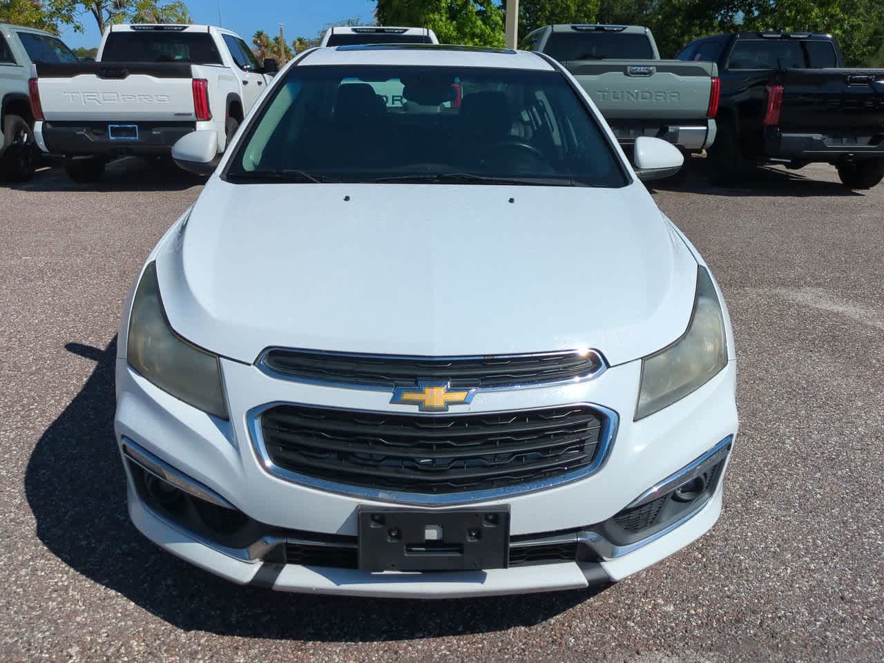 Thumbnail: 2015 Chevrolet Cruze - 9